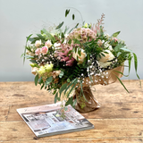 Romantisk Buket I Jeanne d'Arc Living Stil Med Magasin