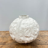 Valnød Porcelænsvase Fra Birch Nielsen - Hvid